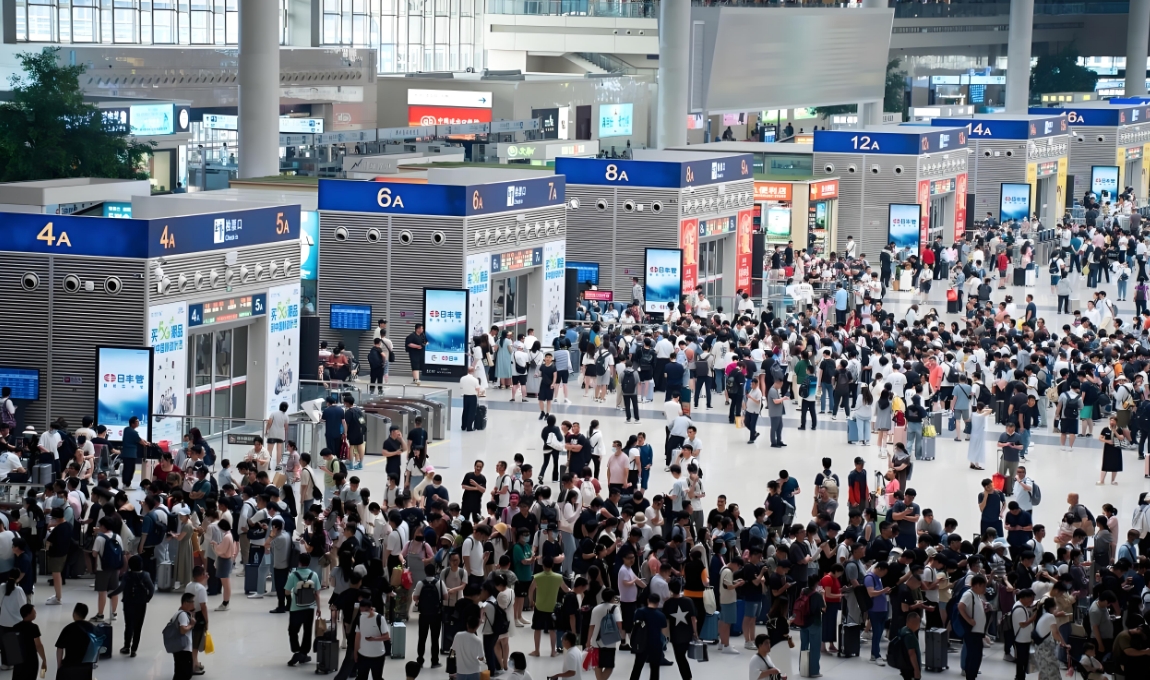 高铁招聘，高铁乘务招聘，高铁招聘中心